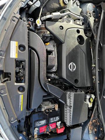 Photo of 2013 Charcoal Nissan Altima