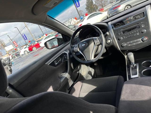 Photo of 2013 Charcoal Nissan Altima