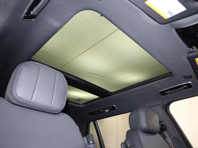 Photo of 2025 Carpathian Grey Premium Metallic Land Rover Range Rover