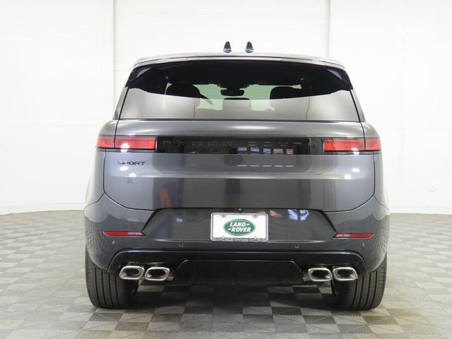 Photo of 2025 Carpathian Grey Premium Metallic Land Rover Range Rover Sport