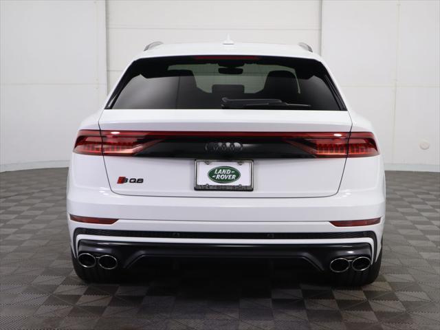 Photo of 2022 Glacier White Audi SQ8