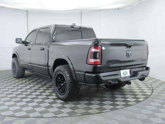 Photo of 2024 Diamond Black Crystal Pearlcoat RAM 1500