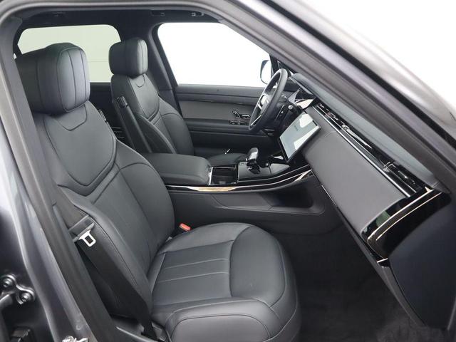 Photo of 2025 Eiger Gray Metallic Land Rover Range Rover Sport