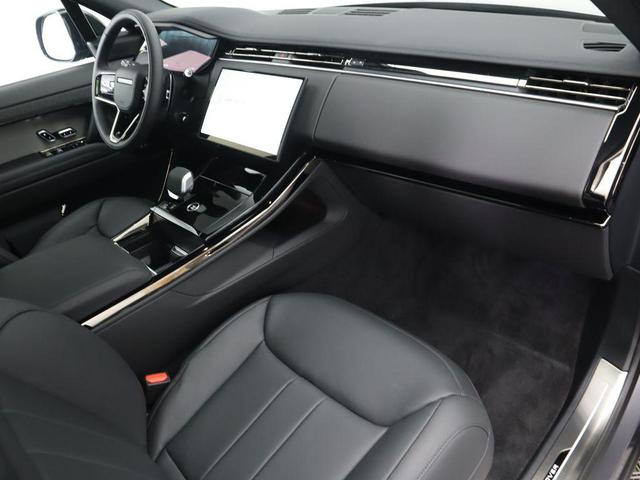 Photo of 2025 Eiger Gray Metallic Land Rover Range Rover Sport