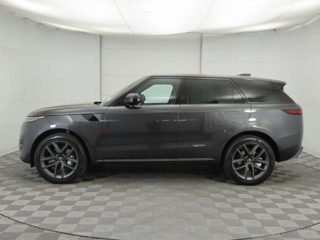 Photo of 2025 Carpathian Gray Premium Metallic Land Rover Range Rover Sport