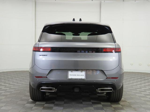 Photo of 2025 Eiger Gray Metallic Land Rover Range Rover Sport