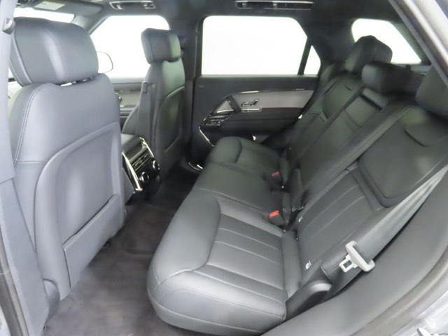 Photo of 2025 Eiger Gray Metallic Land Rover Range Rover Sport