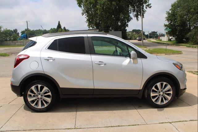Photo of 2018 Quicksilver Metallic Buick Encore