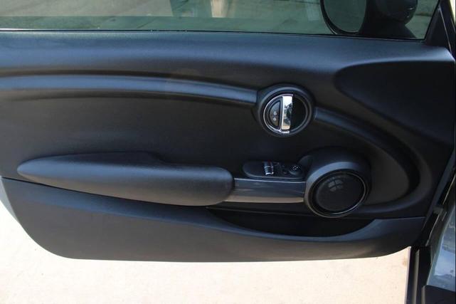 Photo of 2015 Moonwalk Gray Metallic MINI Hardtop