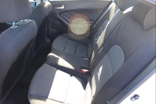 Photo of 2017 Clear White Kia Forte