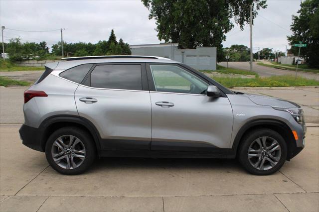 Photo of 2021 Gray Kia Seltos