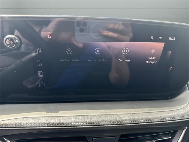 Photo of 2024 Sunrise Red Metallic Buick Encore GX