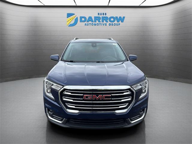Photo of 2022 Marine Metallic GMC Terrain
