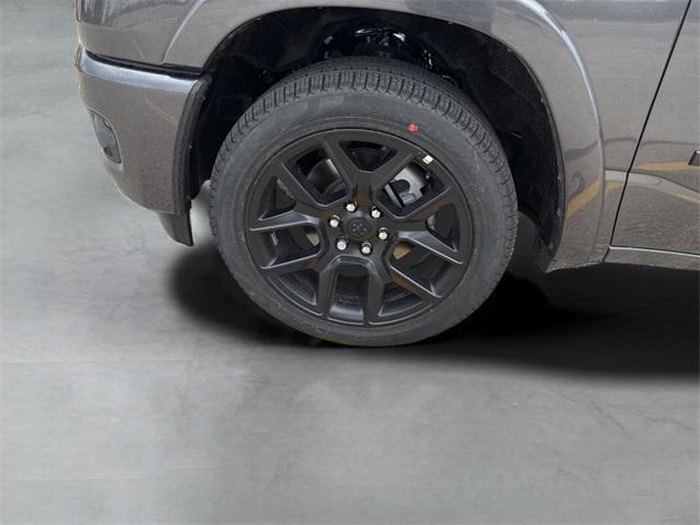 Photo of 2025 Granite Crystal Metallic Clearcoat RAM 1500