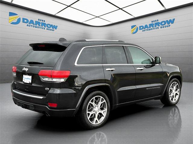 Photo of 2019 Diamond Black Crystal Pearlcoat Jeep Grand Cherokee