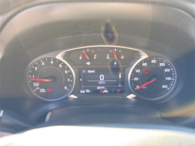 Photo of 2024 Summit White GMC Terrain