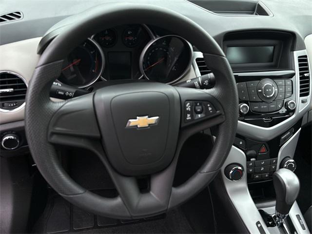 Photo of 2014 Atlantis Blue Metallic Chevrolet Cruze