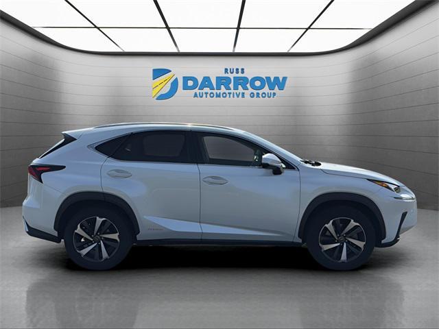 Photo of 2020 Ultra White Lexus NX 300h