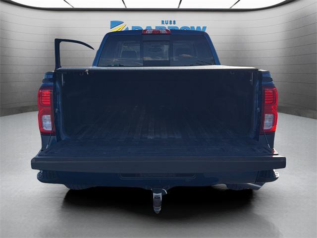 Photo of 2016 Deep Ocean Blue Metallic Chevrolet Silverado 1500