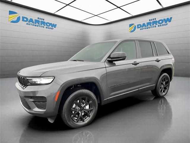 Photo of 2024 Baltic Gray Metallic Clearcoat Jeep Grand Cherokee