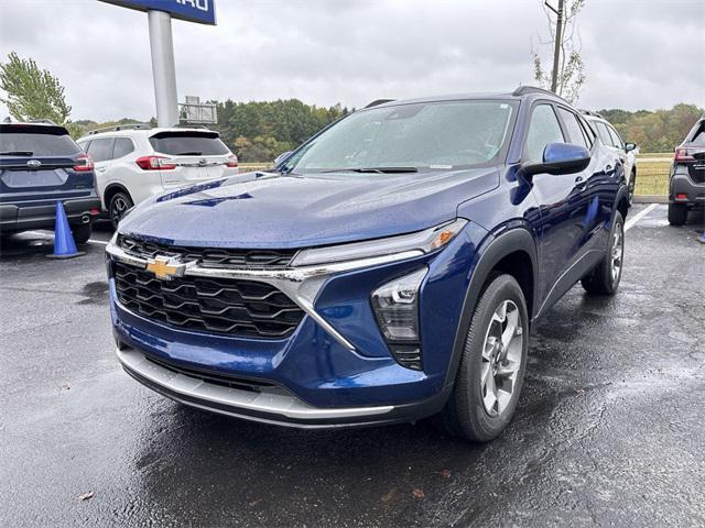 Photo of 2024 Blue Glow Metallic Chevrolet Trax