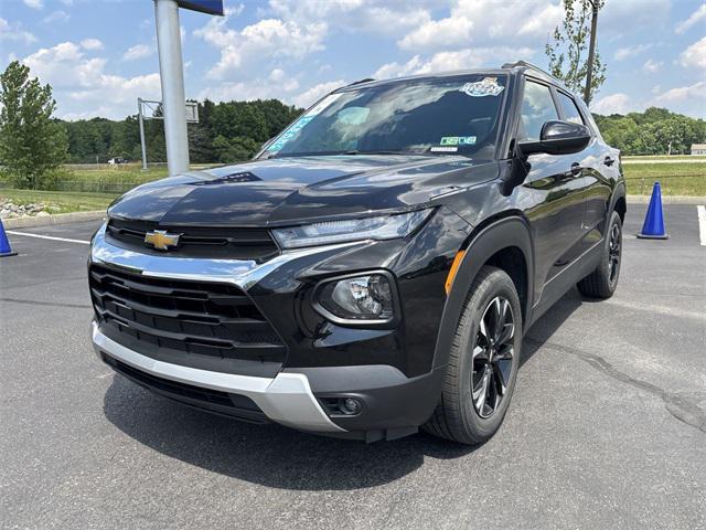 Photo of 2022 Mosaic Black Metallic Chevrolet Trailblazer