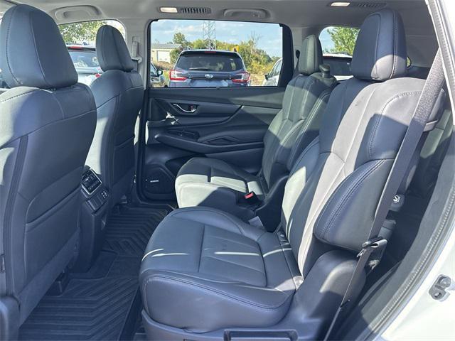Photo of 2025 Crystal White Pearl Subaru Ascent