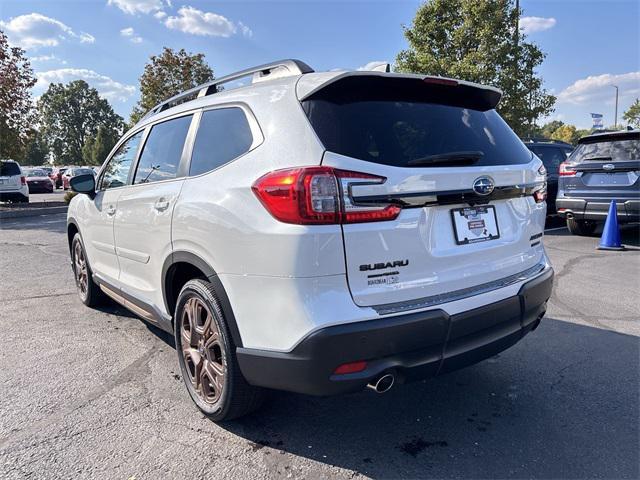 Photo of 2025 Crystal White Pearl Subaru Ascent