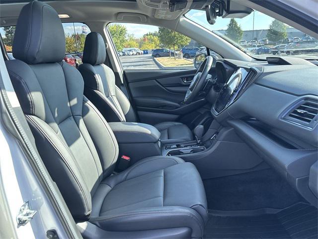 Photo of 2025 Crystal White Pearl Subaru Ascent