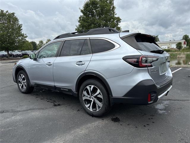 Photo of 2021 Ice Silver Metallic Subaru Outback