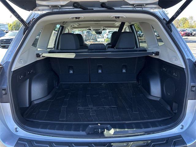 Photo of 2023 Ice Silver Metallic Subaru Forester
