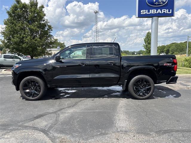 Photo of 2024 Black Chevrolet Colorado