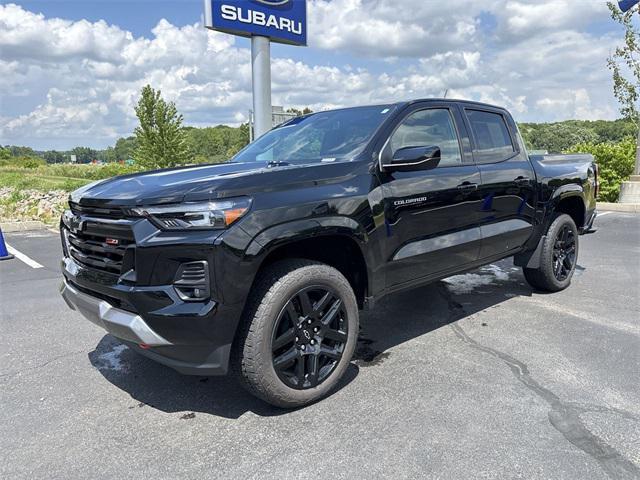 Photo of 2024 Black Chevrolet Colorado