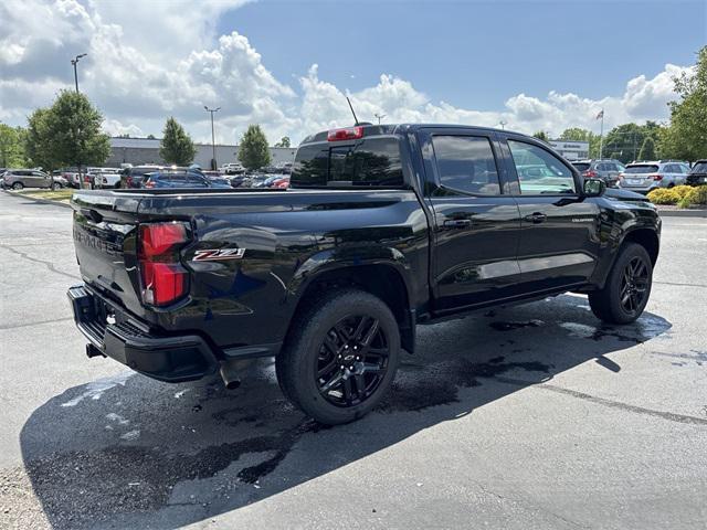 Photo of 2024 Black Chevrolet Colorado