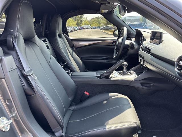 Photo of 2024 Machine Gray Metallic Mazda MX-5 Miata