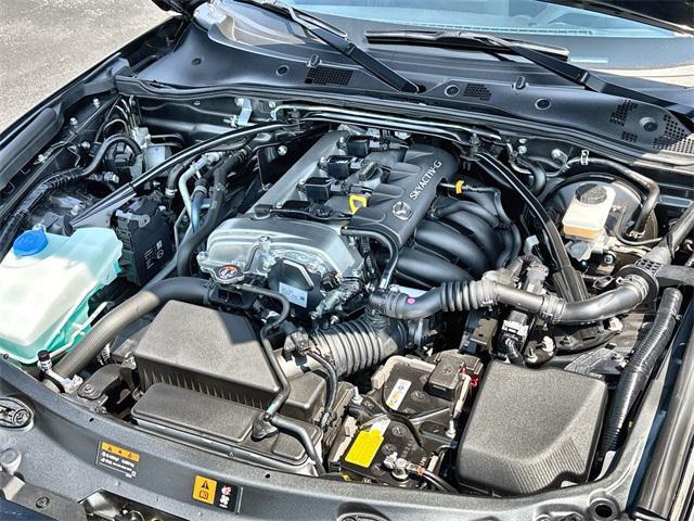 Photo of 2024 Machine Gray Metallic Mazda MX-5 Miata
