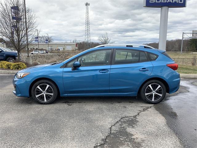 Photo of 2019 Island Blue Pearl Subaru Impreza