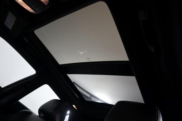 Photo of 2023 Granite Crystal Clearcoat Metallic Chrysler 300