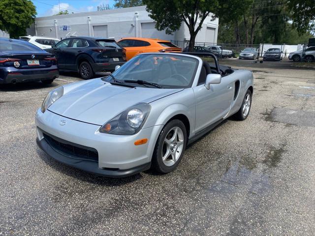 2000 Toyota MR2