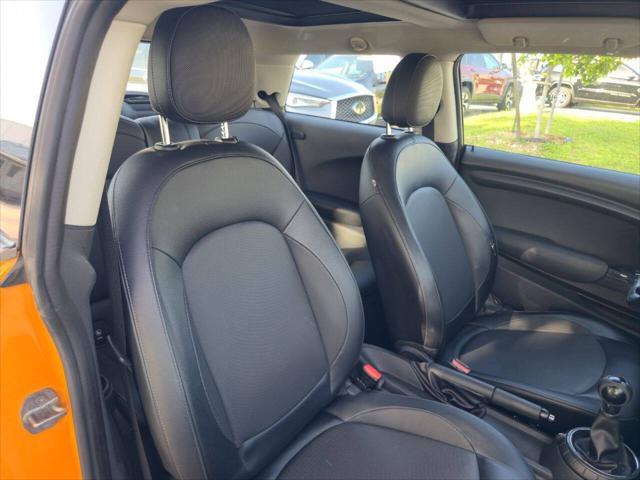 Photo of 2015 Volcanic Orange MINI Hardtop