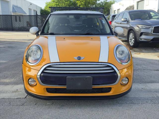 Photo of 2015 Volcanic Orange MINI Hardtop