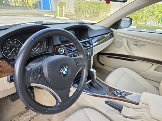 Photo of 2013 Black BMW 328