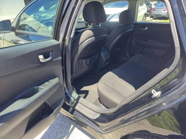 Photo of 2018 Black Kia Optima