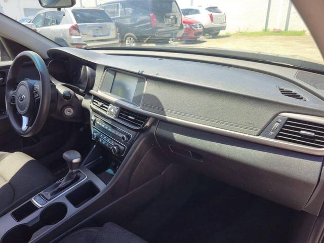 Photo of 2018 Black Kia Optima
