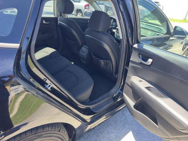 Photo of 2018 Black Kia Optima