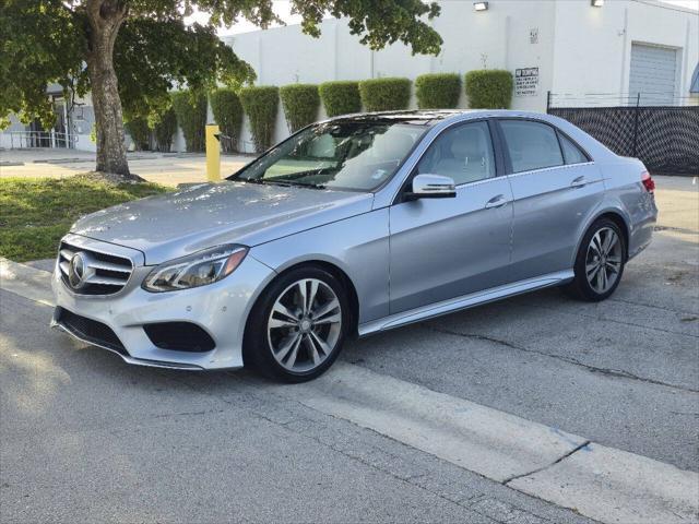 Photo of 2014 Silver Mercedes-Benz E-Class