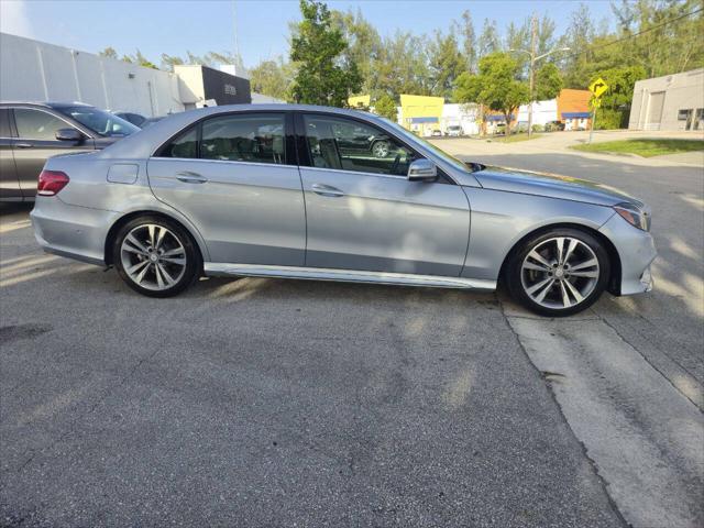 Photo of 2014 Silver Mercedes-Benz E-Class