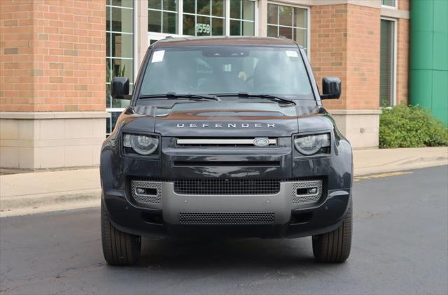 Photo of 2025 Santorini Black Metallic Land Rover Defender
