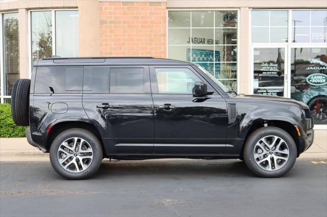 Photo of 2025 Santorini Black Metallic Land Rover Defender