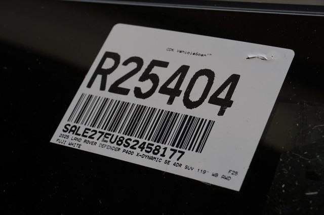 Photo of 2025 Fuji White Land Rover Defender